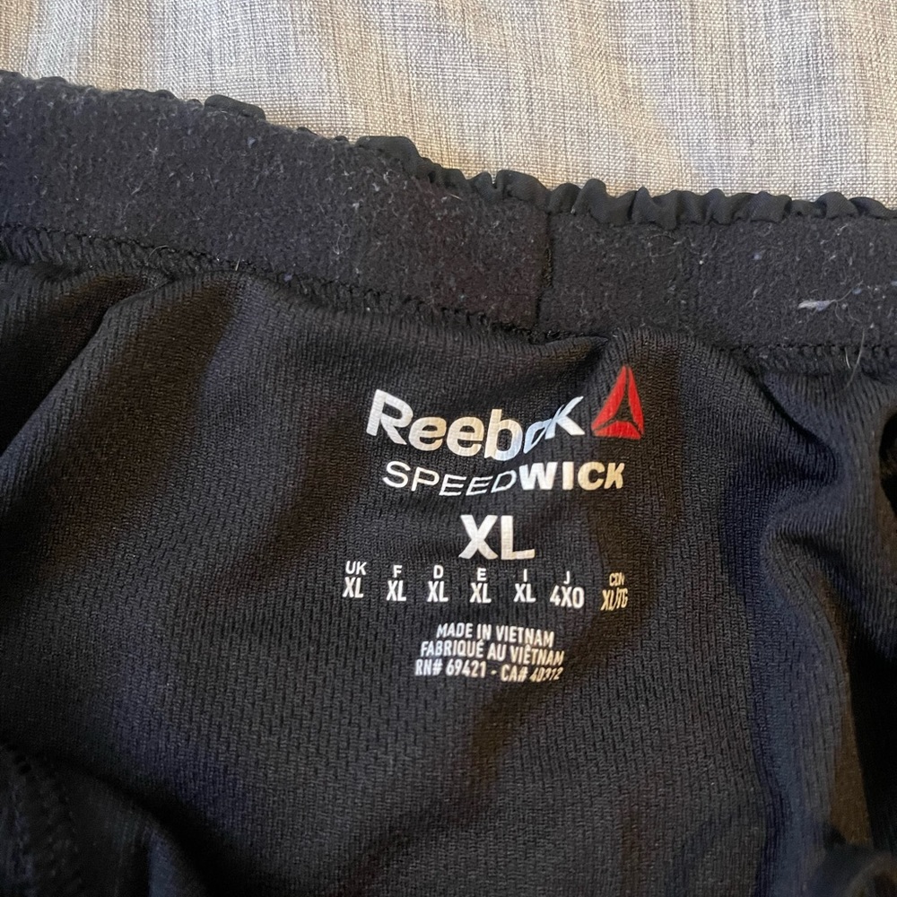 Xl black Reebok shorts